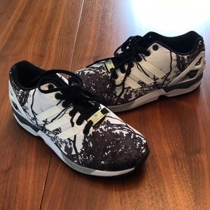 NEW Adidas ZX Flux women’s 7